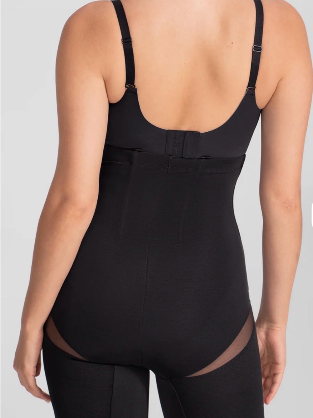 HONEYLOVE - SuperPower Mid-Waist Short - NWT - Picture 3 of 7